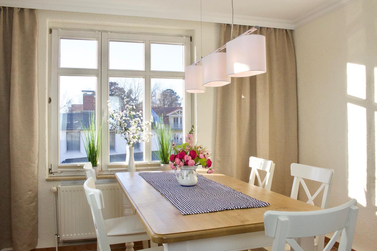 Strandnahe Fewo Mit 3 Schlafzimmern Und Balkon, Villa Vergissmeinnicht 02, Binz Exterior foto